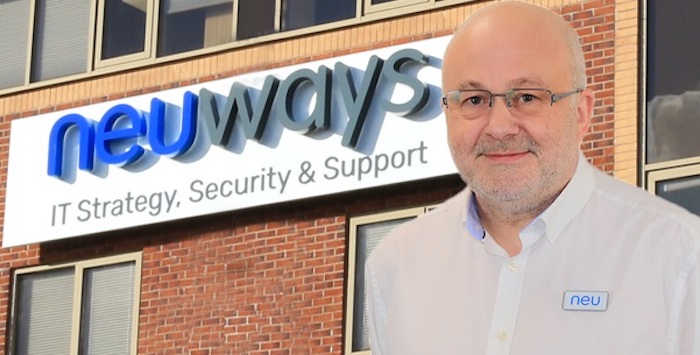 Martin Roberts